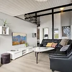 Sylvana - 400m From The Sea By Interhome 하데르슬레우