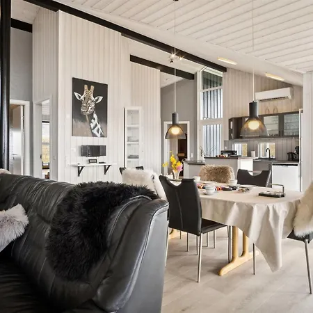 Sylvana - 400m From The Sea By Interhome 펜션 *