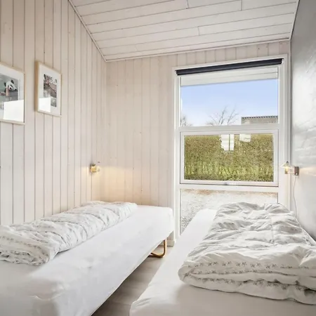 Sylvana - 400m From The Sea By Interhome Haderslev