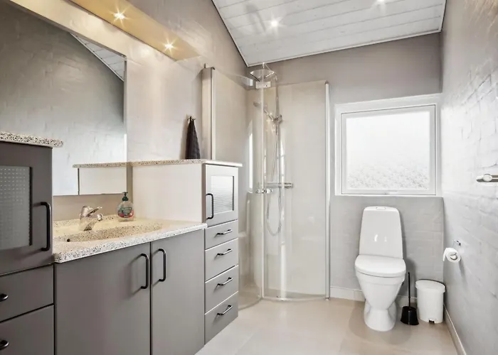 Sylvana - 400m From The Sea By Interhome