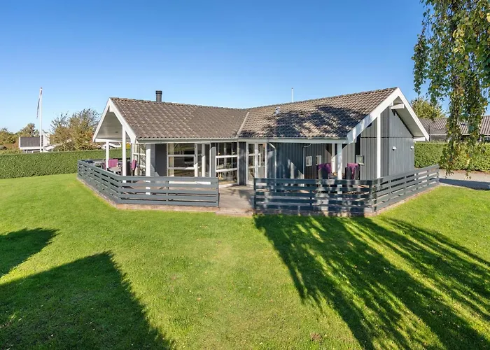 Holiday home Sylvana - 400m From The Sea By Interhome *