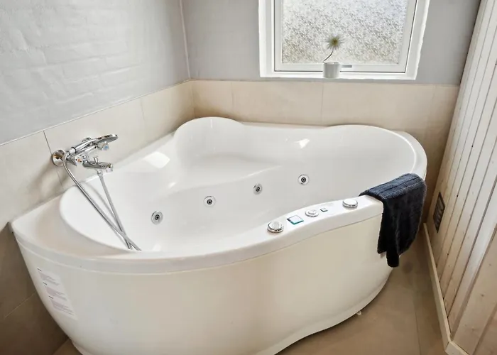 Holiday home Sylvana - 400m From The Sea By Interhome *